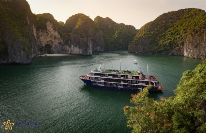 2 days – 1 night (Ha Long Bay - Lan Ha Bay)