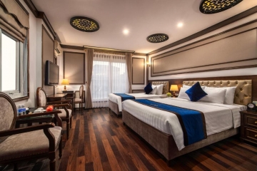 Family Suite with Balcony